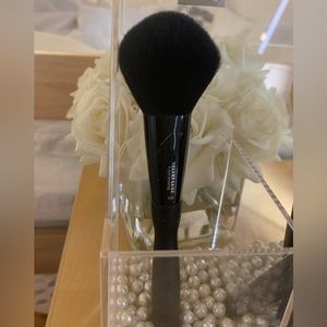 IT Brushes Velvet Luxe Plush Powder 313 Brush